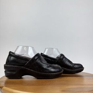 Womens Born BOC Peggy Brown Patent Leather Faux Croc Slip On Clogs Shoes‎ Size 8